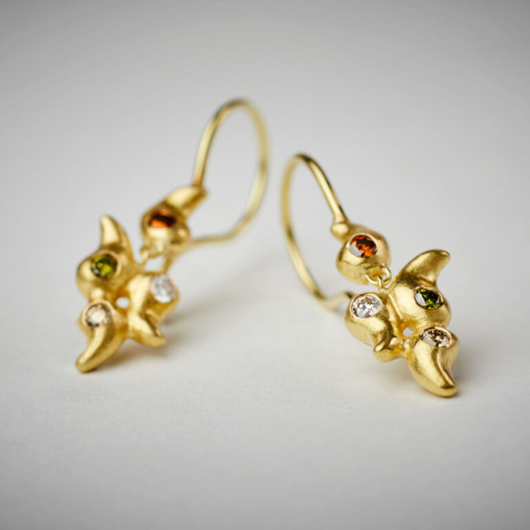 33-weihe-guldsmed-oereringe-goldsmith-jewelry-diamant