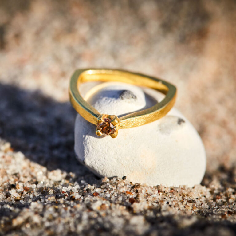 34-weihe-guldsmed-ring-goldsmith-jewelry-diamant